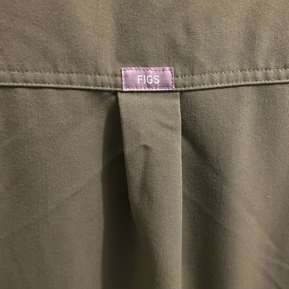Figs Rafaela oversized scrub top Dark Olive women extra  small - Picture 6 of 7